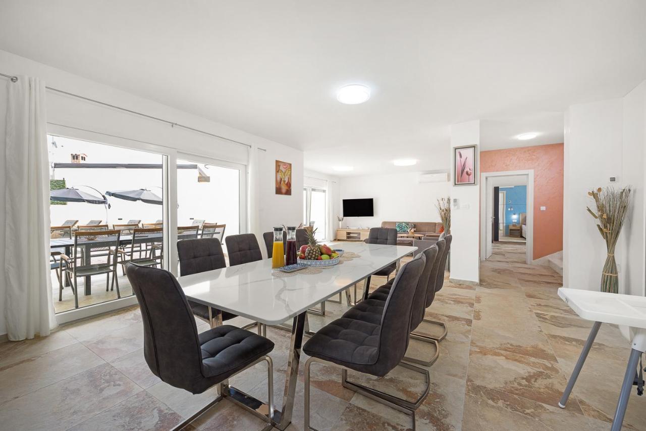 Villa Nur Πούλα Εξωτερικό φωτογραφία