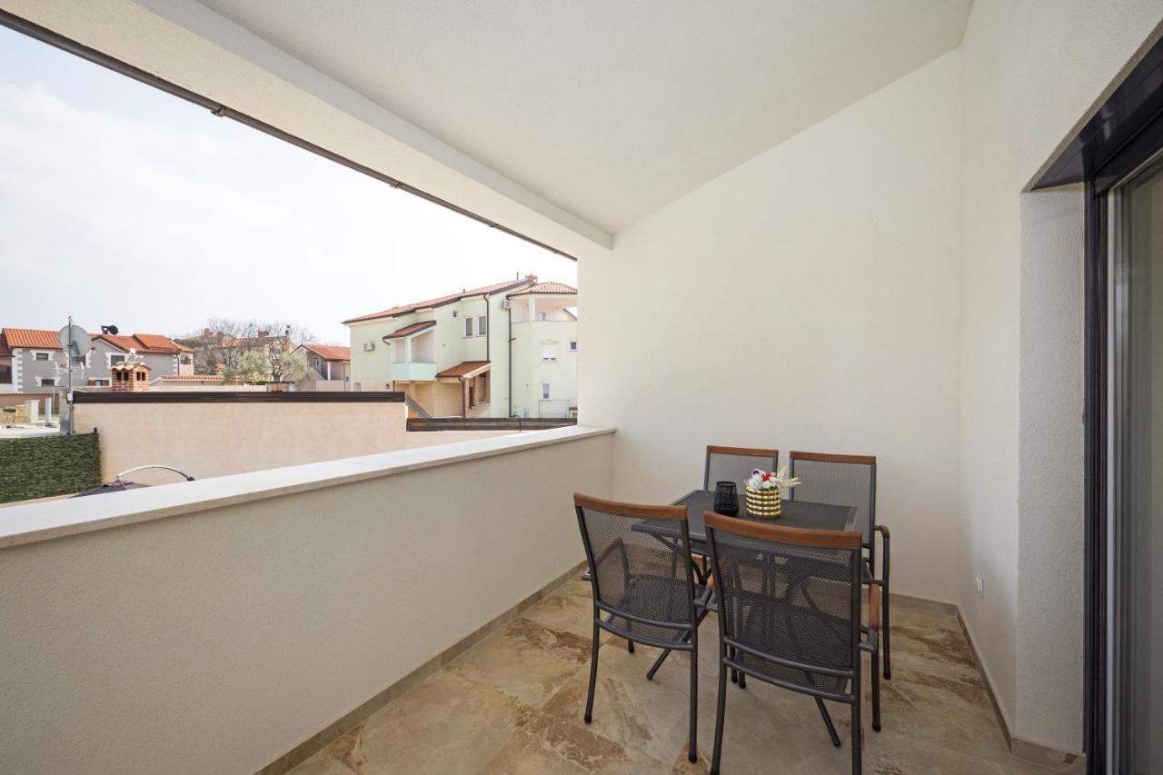 Villa Nur Πούλα Εξωτερικό φωτογραφία