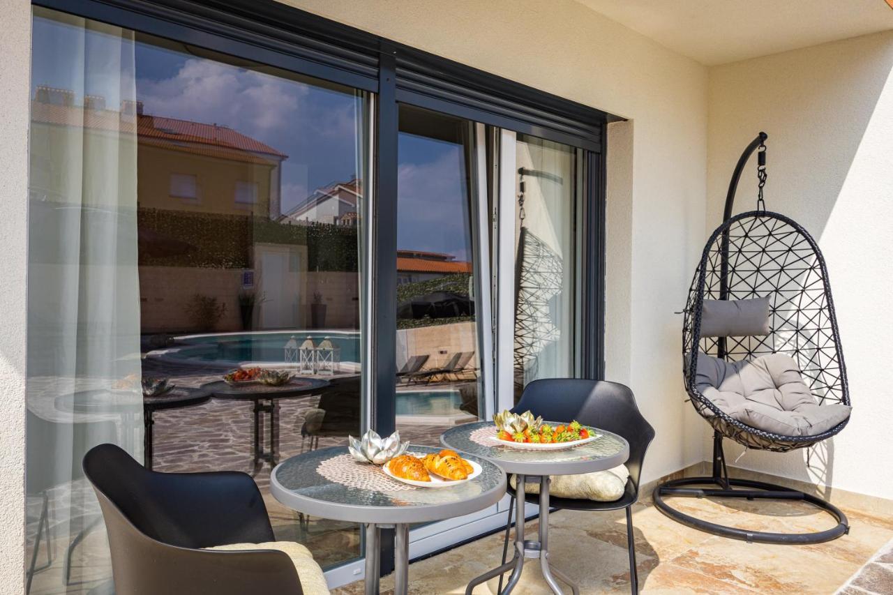Villa Nur Πούλα Εξωτερικό φωτογραφία